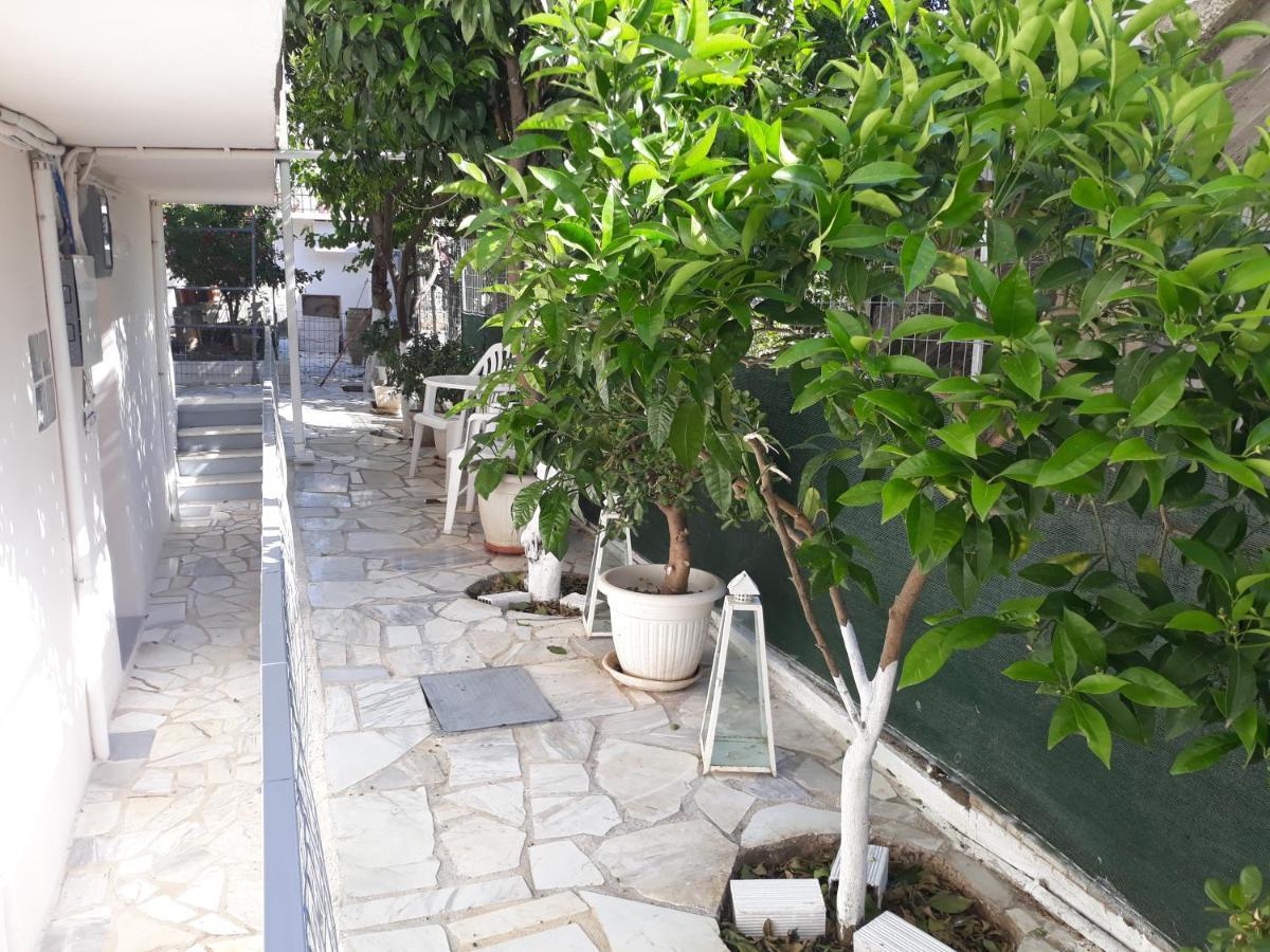 Ferienwohnung Cozy Flat In Néa Mákri Exterior foto