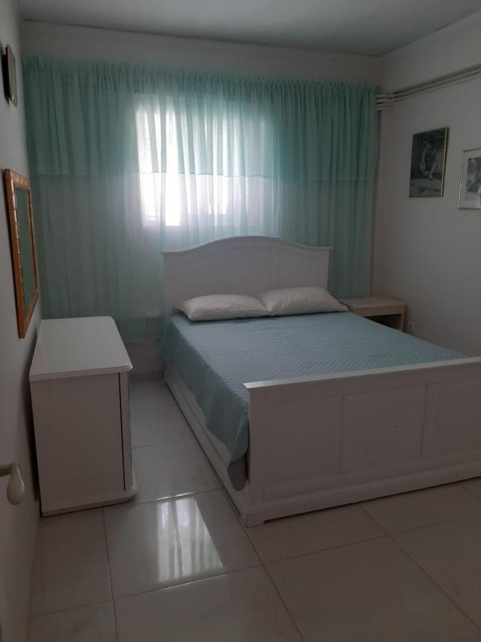 Ferienwohnung Cozy Flat In Néa Mákri Exterior foto
