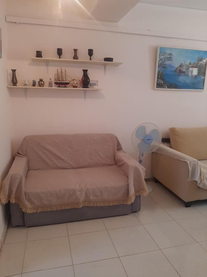Ferienwohnung Cozy Flat In Néa Mákri Exterior foto